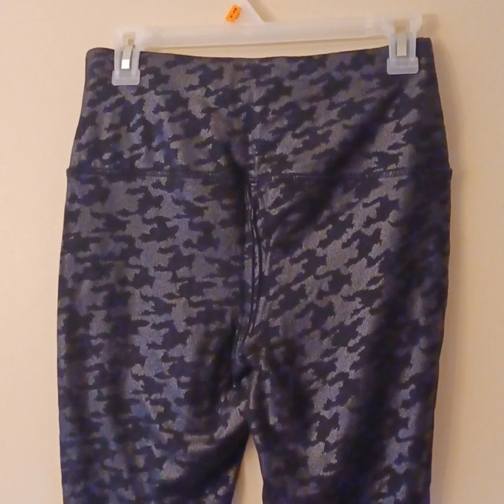 Chicos leggings Chicos size 0 USA 4-6